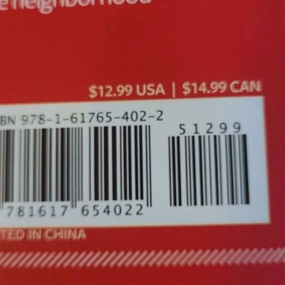 TASTE OF HOME Cookbook‎ "Frosty Treats and More" 208 Pages Hardbound - Picture 4 of 9